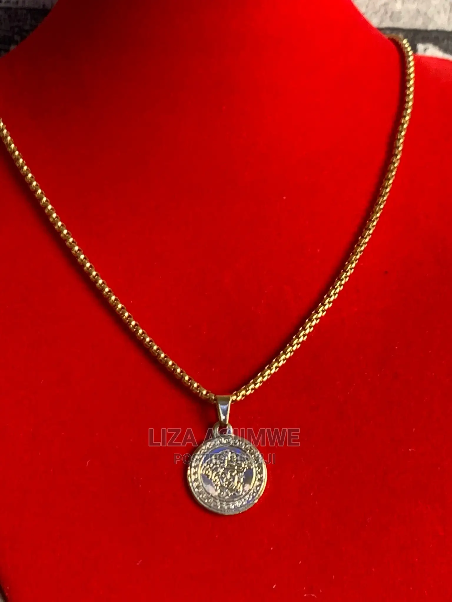 Men’S Simple Necklaces Available