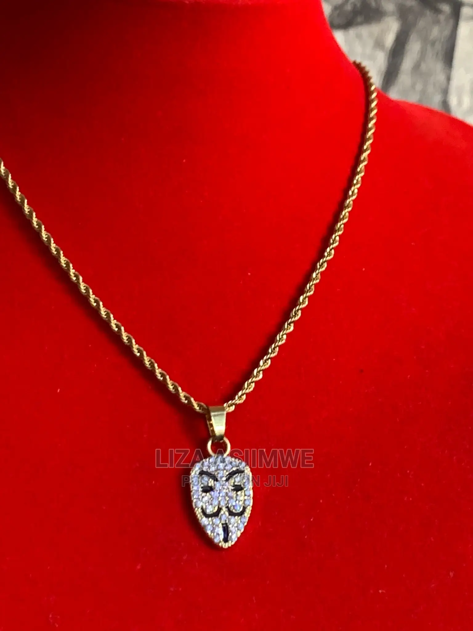 Simple Men’S Necklaces Available