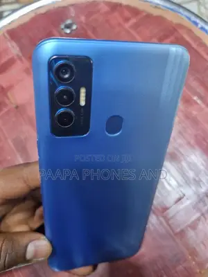 Tecno Camon 18i 128 GB Blue