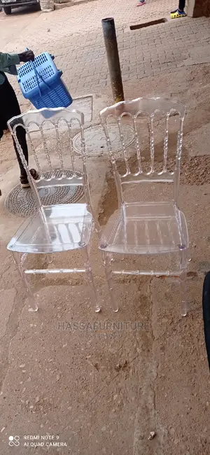 Tresparent Plastic Chairs Brand New