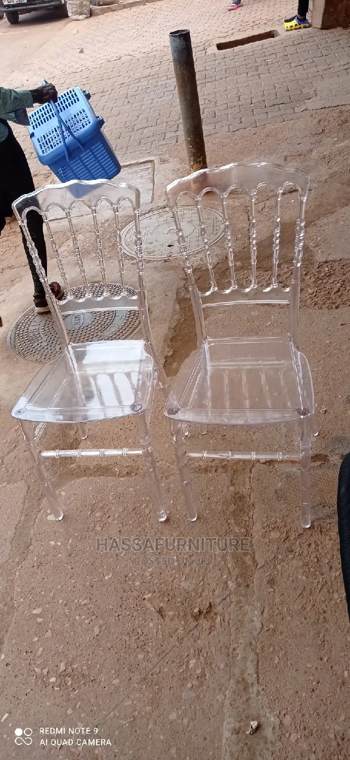 Tresparent Plastic Chairs Brand New