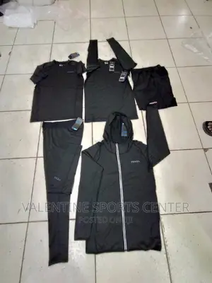 Gym Wear Suit or Jogging Wear 5 Pics Full Set Original