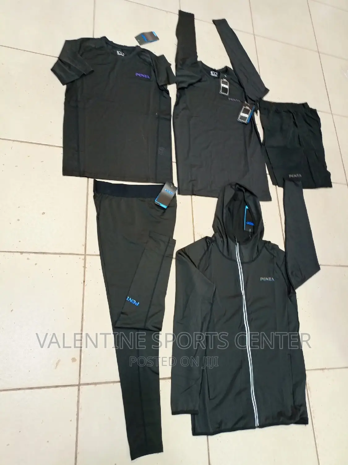 Gym Wear Suit or Jogging Wear 5 Pics Full Set Original