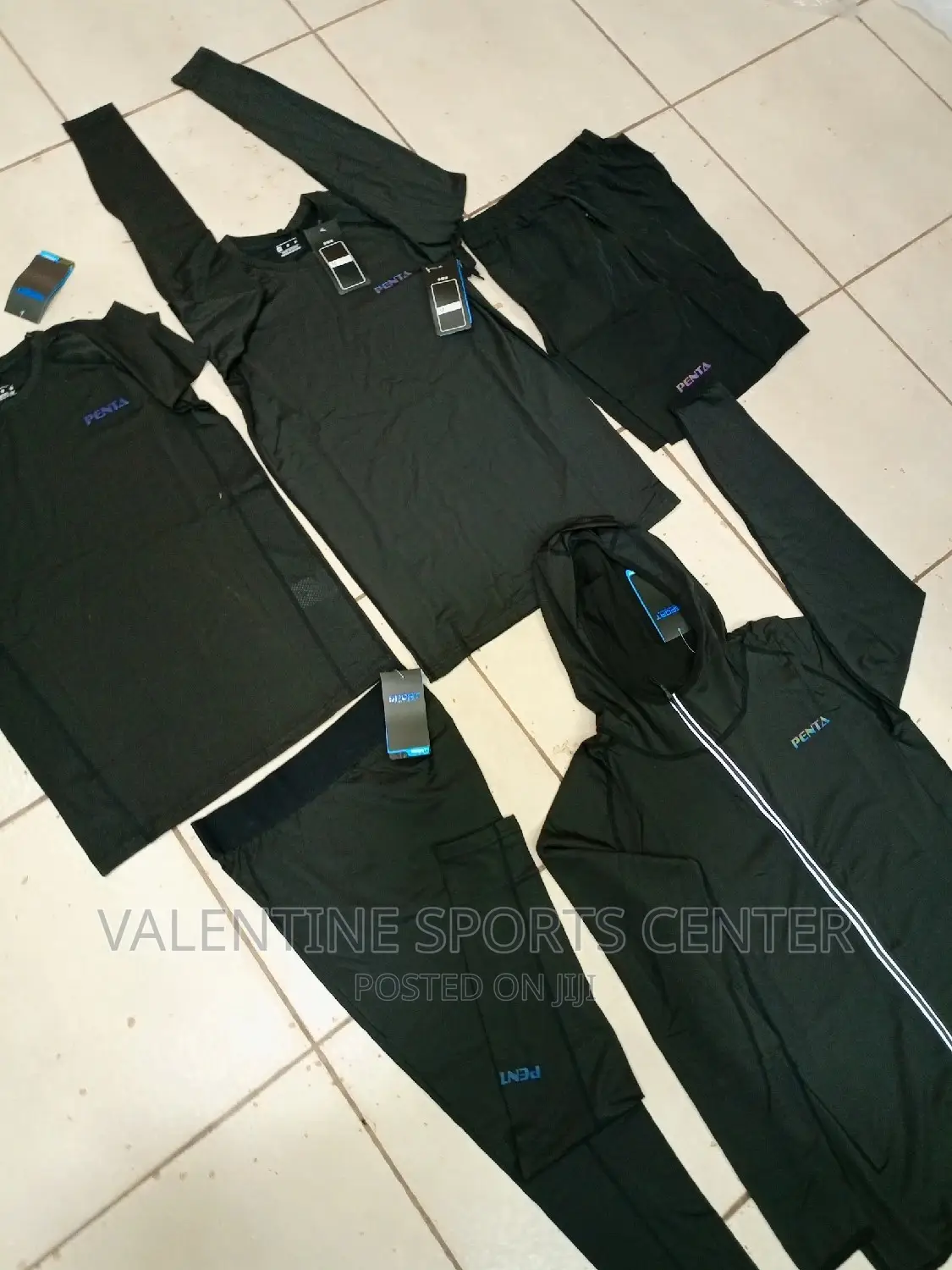 Gym Wear Suit or Jogging Wear 5 Pics Full Set Original