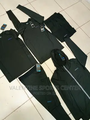 Gym Wear Suit or Jogging Wear 5 Pics Full Set Original