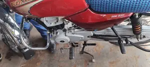 Bajaj Boxer 2019 Beige