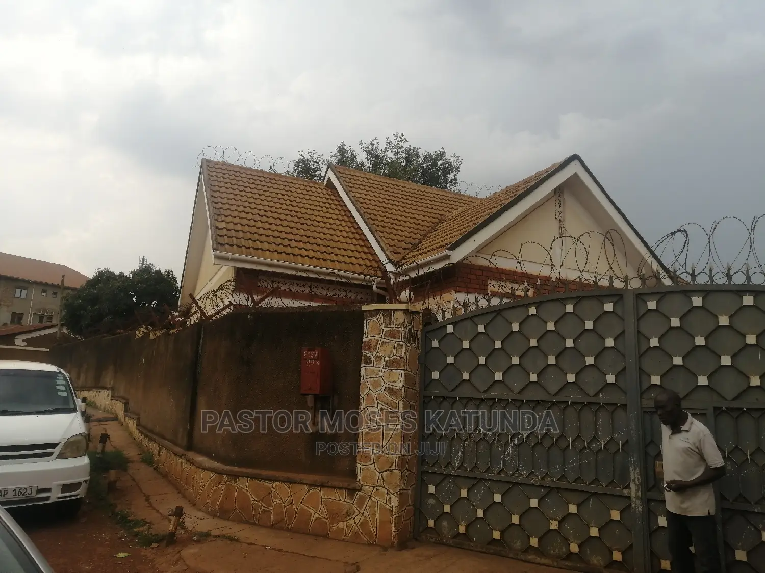 Furnished 3bdrm House in Najanankumbi, Makindye for Sale