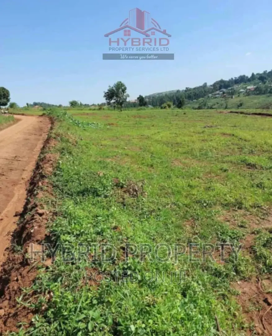 Prime Plots For Sale At Bugwanya~[Half-london]~Hoima Road II