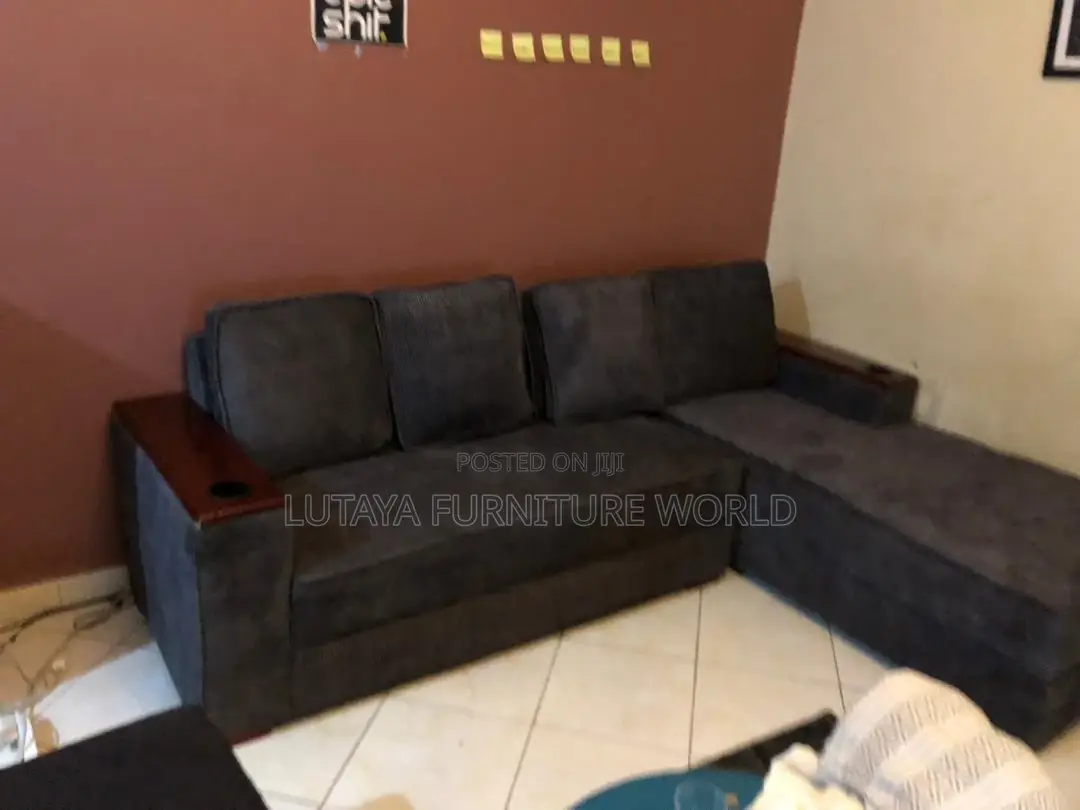 Sofas for Sale in Good Materials