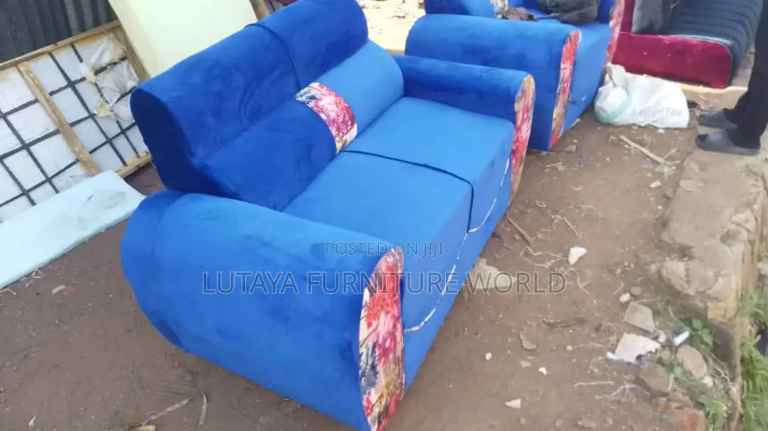 Sofas for Sale in Good Materials