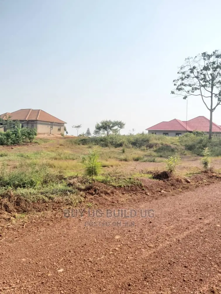 Plots for Sale at Kajansi Nakigalala on Entebbe Road in Central