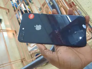 Apple iPhone 8 Plus 128 GB Black