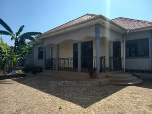 Furnished 4bdrm House in Kira for Sale