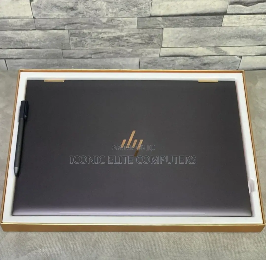 New Laptop HP Spectre X360 15 16GB Intel Core I7 SSD 512GB