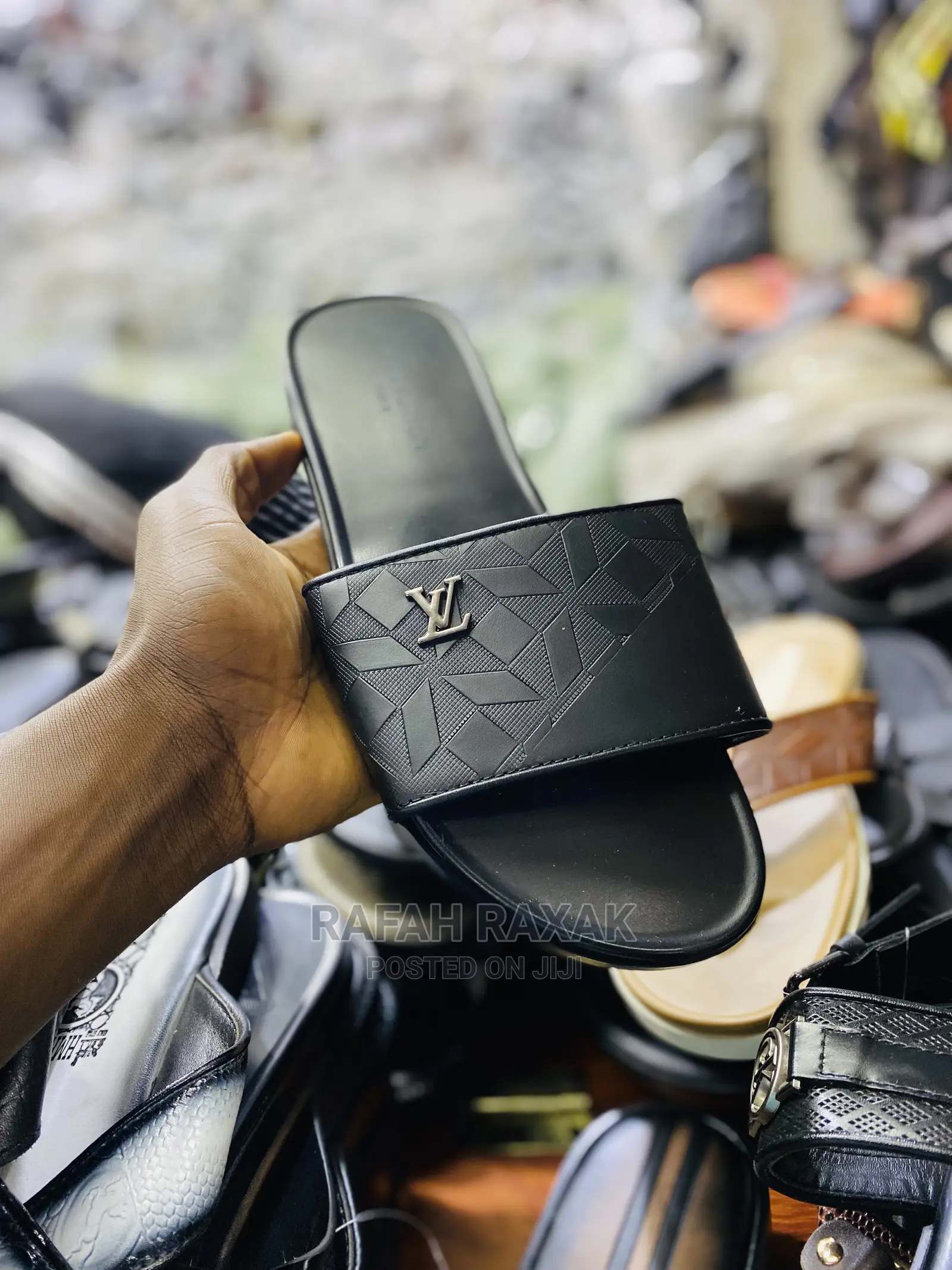Original LV Push In’S