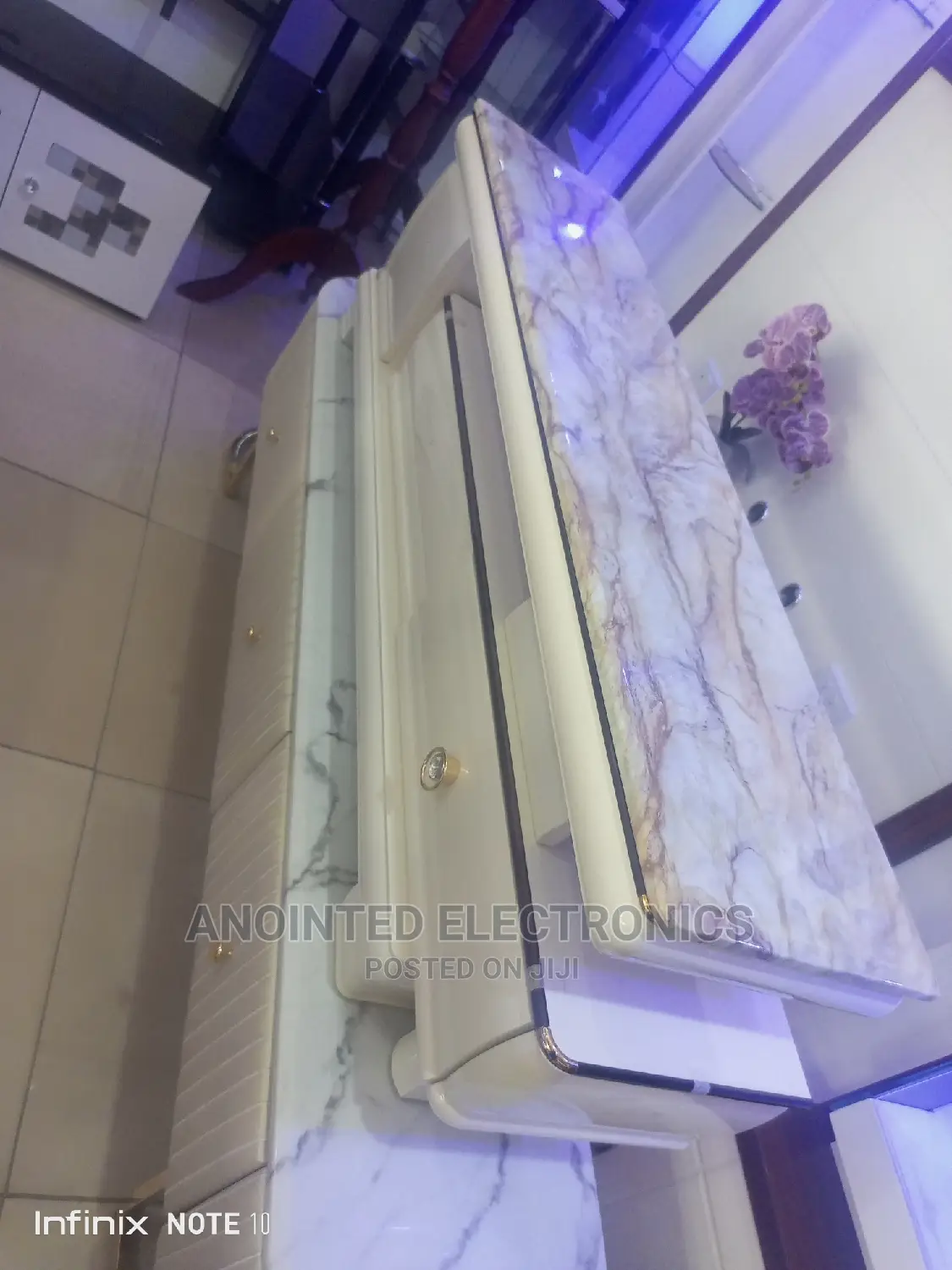Marble Extension Tv Stand