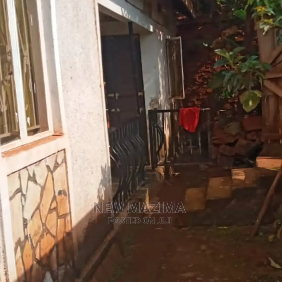 2bdrm House in Najjanankumbi, Central Division for Sale