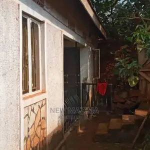 2bdrm House in Najjanankumbi, Central Division for Sale