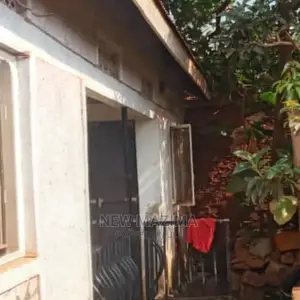 2bdrm House in Najjanankumbi, Central Division for Sale