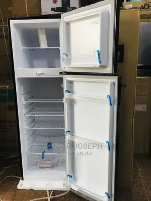 220L Refrigerator Chiq