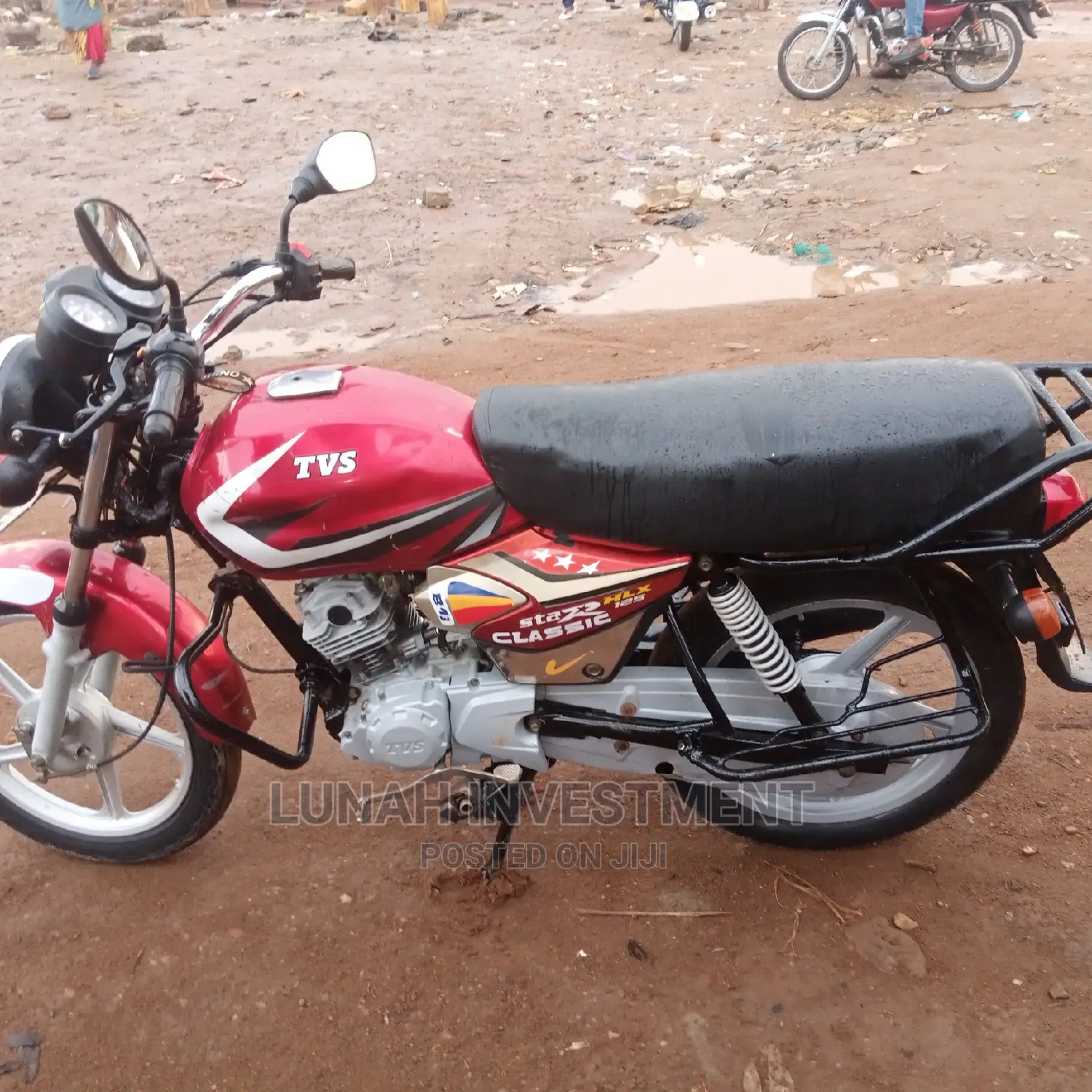 TVS HLX 125 2021 Gray