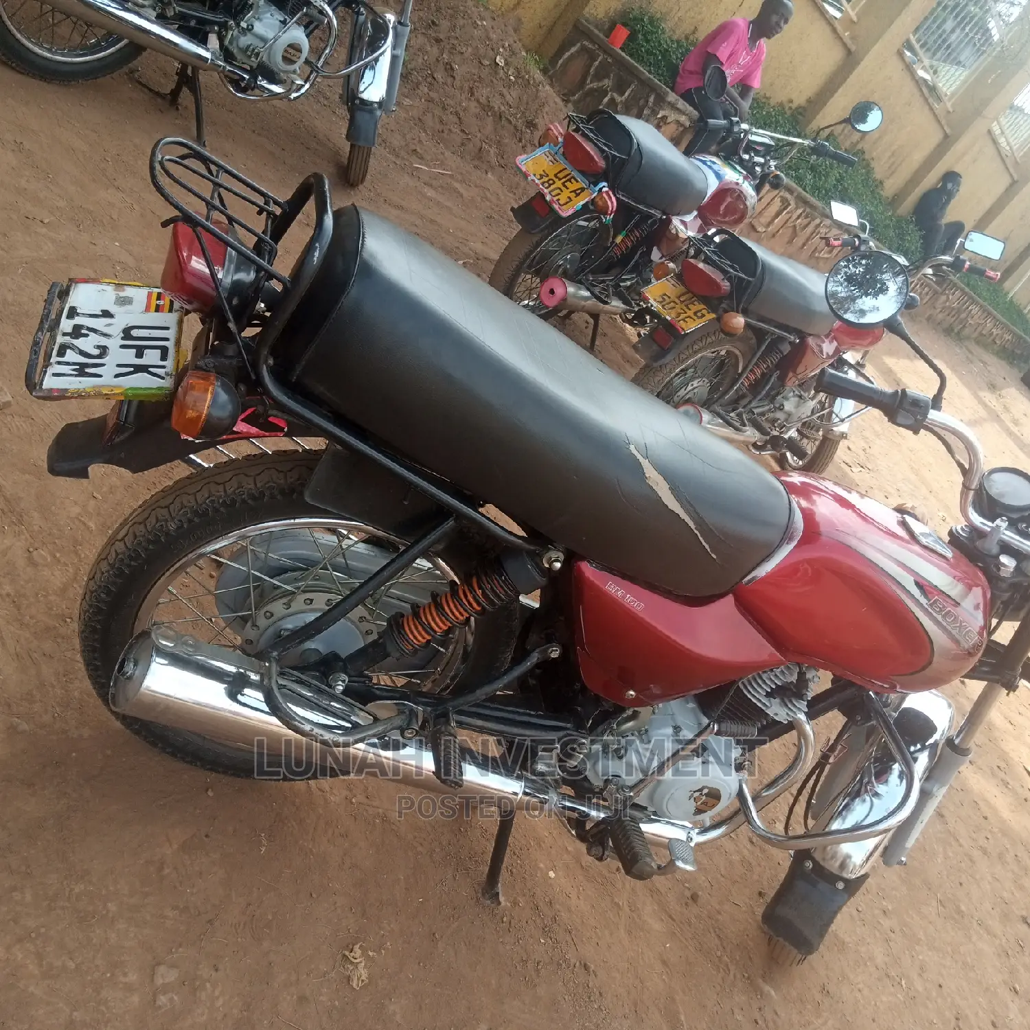 Bajaj Boxer 100 2023 Red
