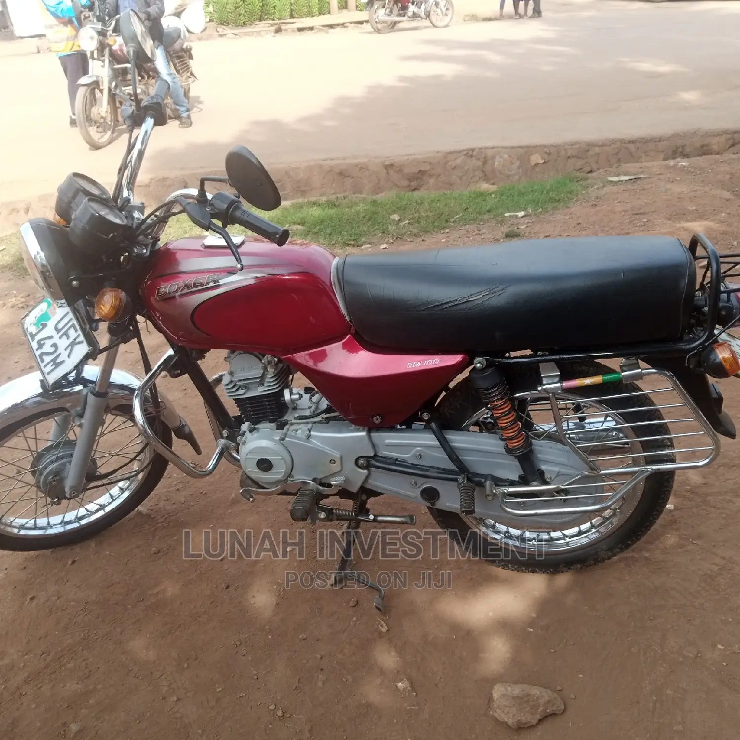 Bajaj Boxer 100 2023 Red
