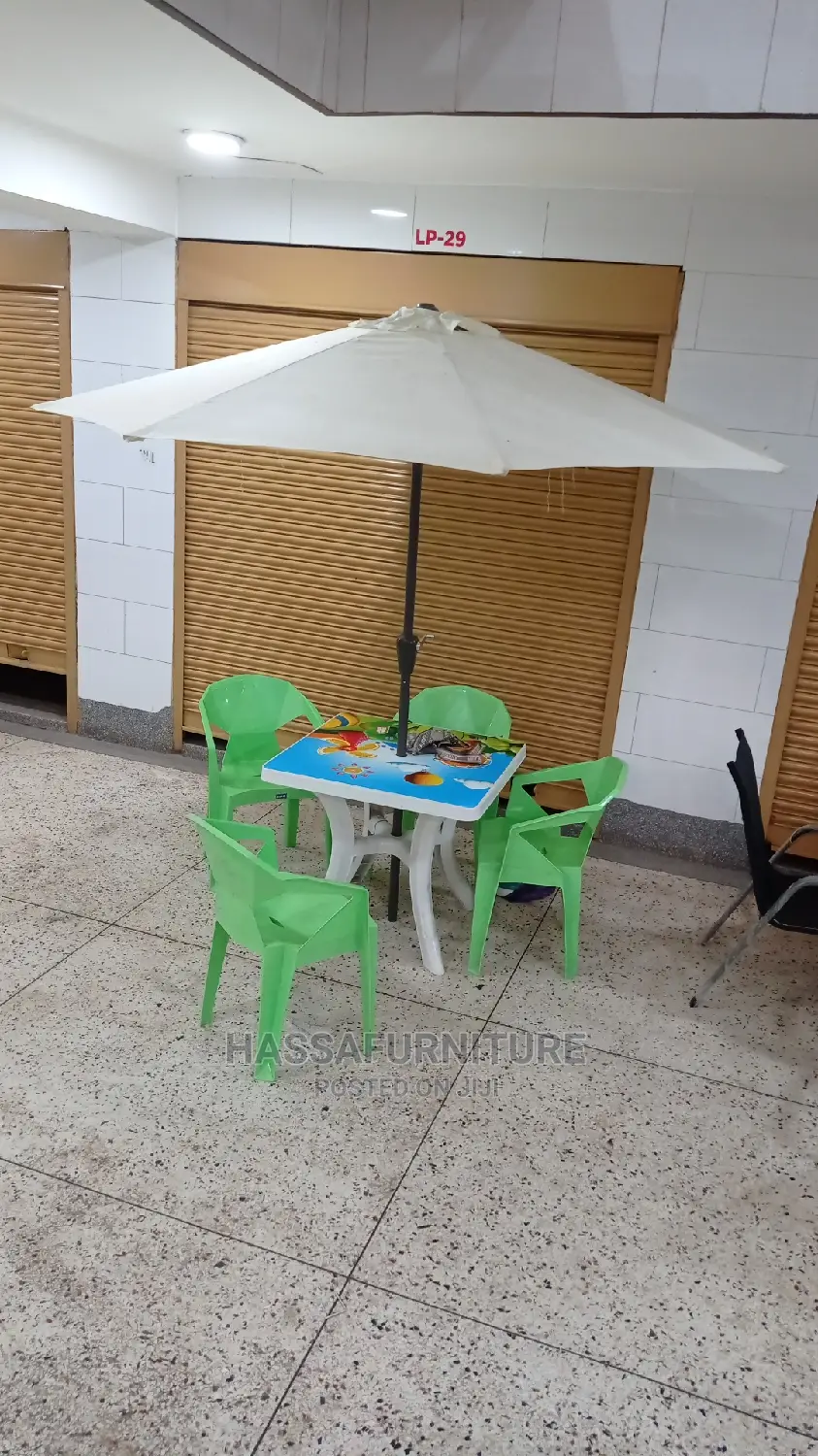 Outdoor Restaurant Set