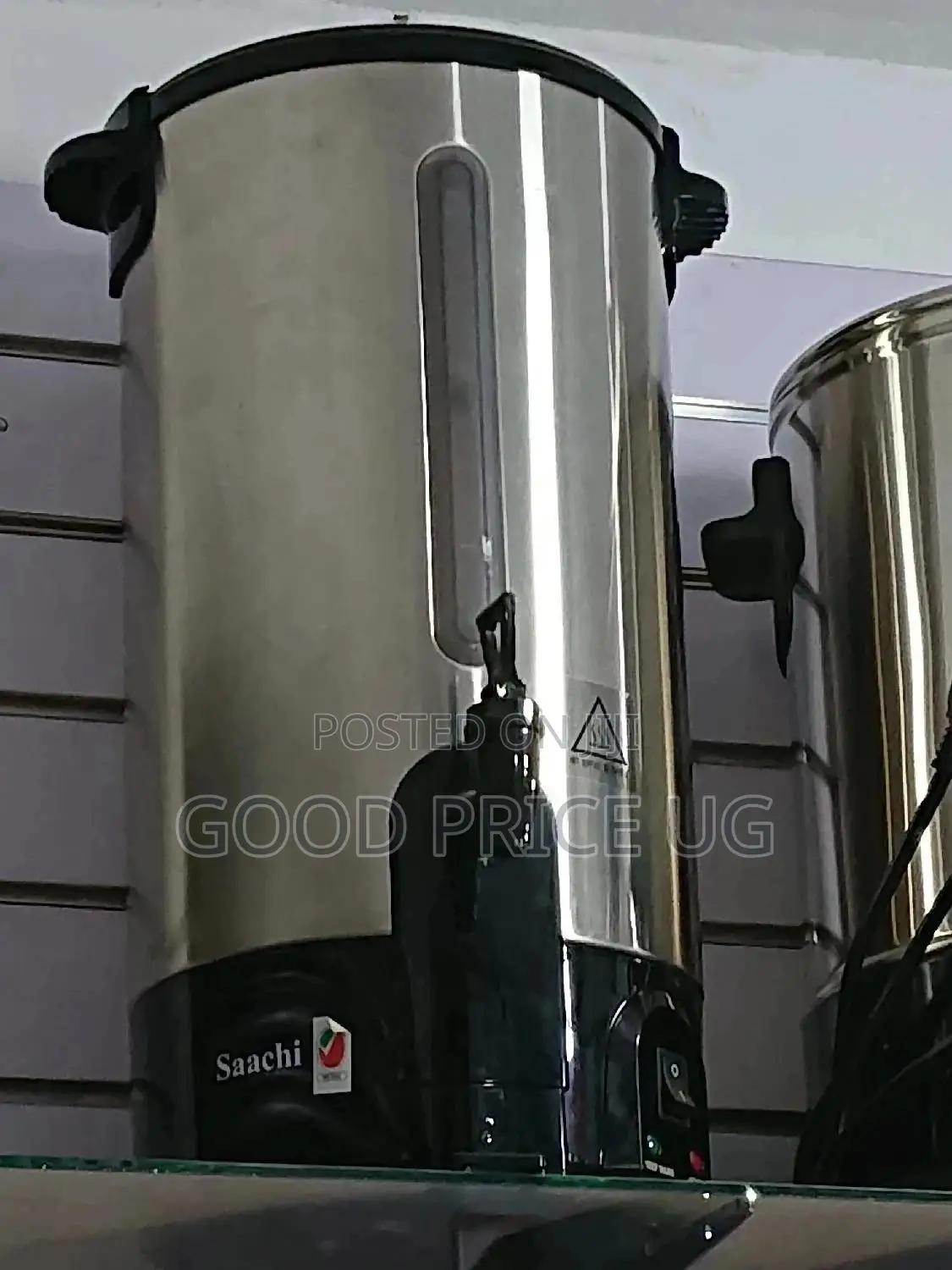 25 Litres Saachi Commercial Water Boiler.