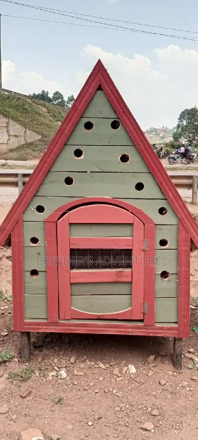 Painted Kennel