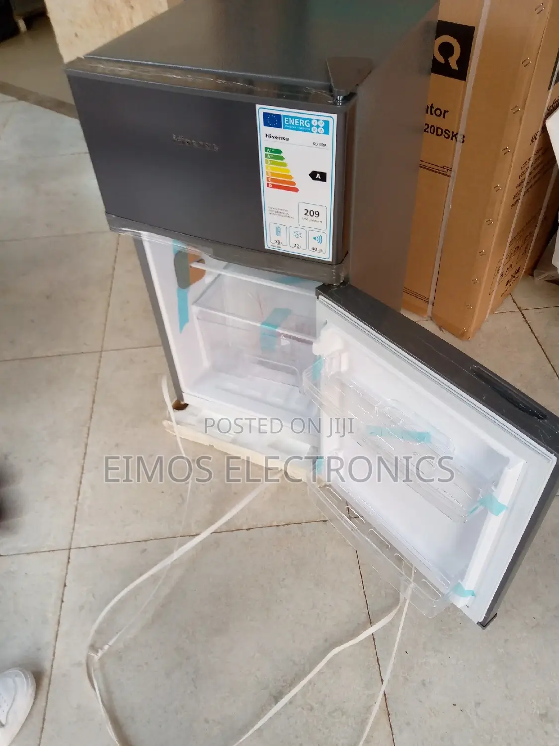 Double Door 100 Litres Hisense Fridge
