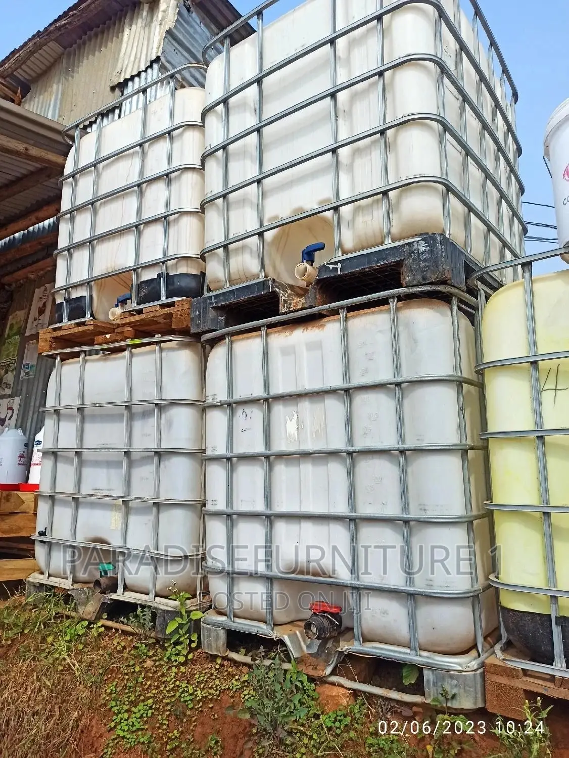 Tank 1000 Litres
