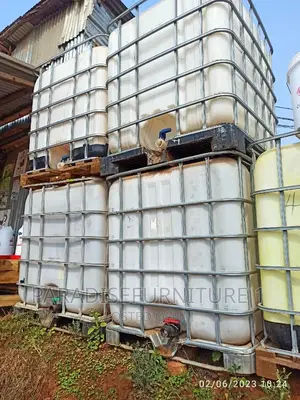 Tank 1000 Litres