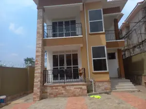 Furnished 4bdrm Duplex in Najjera, Central Division for Sale