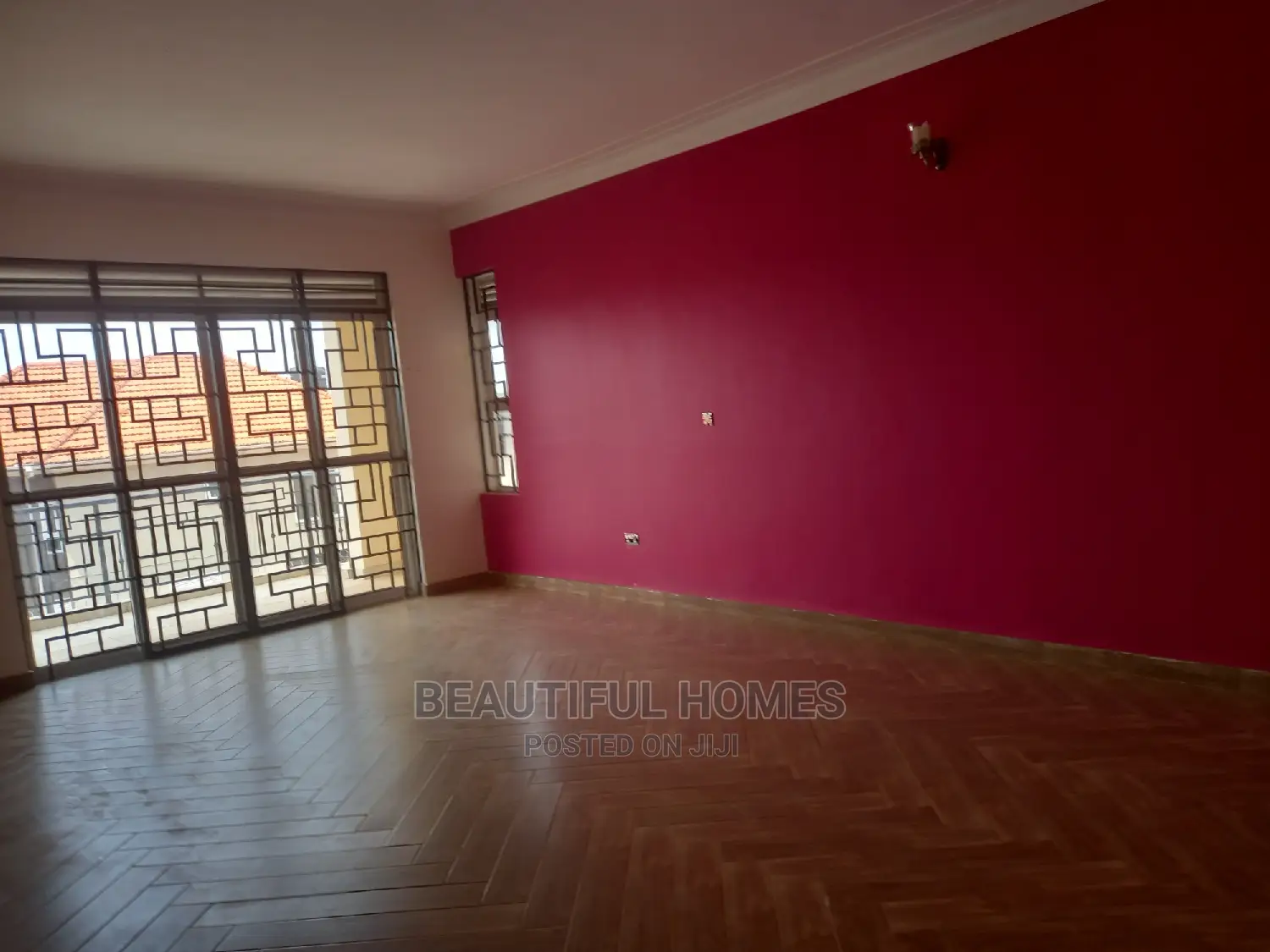 Furnished 6bdrm Mansion in Kira, Central Division for Sale