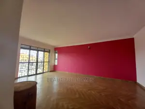 Furnished 6bdrm House in Kira Tarmack for Sale