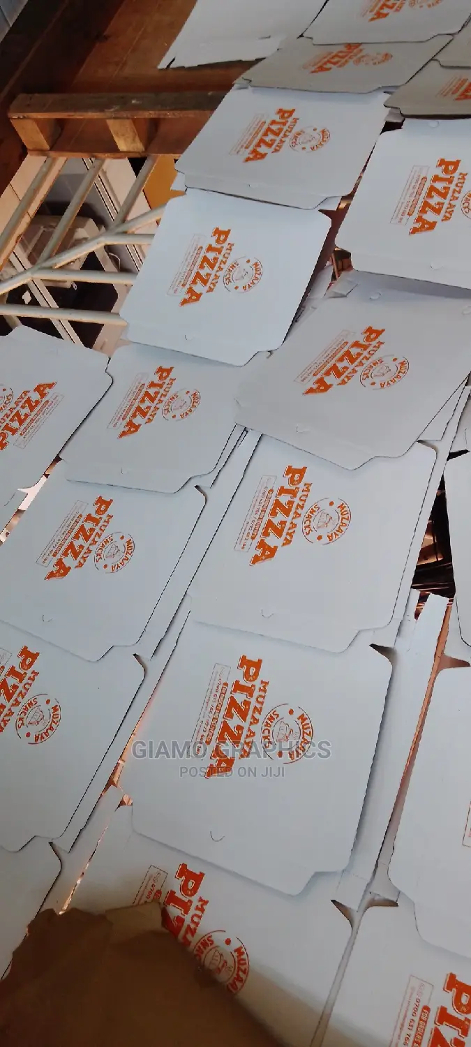 Branded Pizza Boxes