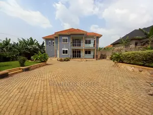 Furnished 5bdrm Mansion in Kira for Sale