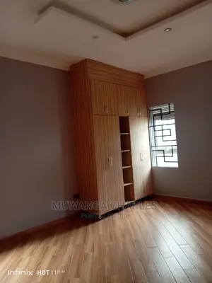 4bdrm Duplex in Fs Properties Ltd, Division B for Sale