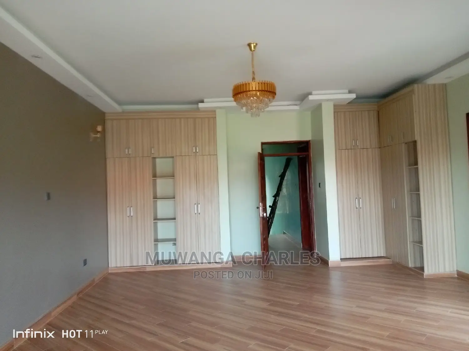 4bdrm Duplex in Fs Properties Ltd, Division B for Sale
