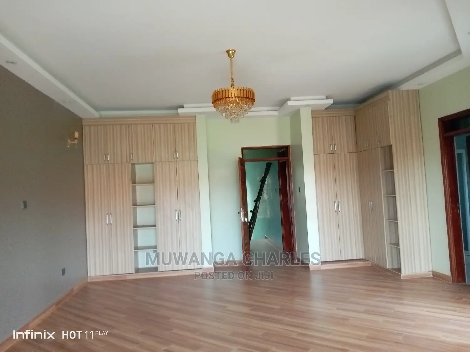4bdrm Duplex in Fs Properties Ltd, Division B for Sale