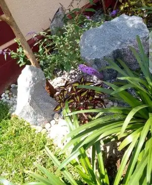 Compound Designing With Stones