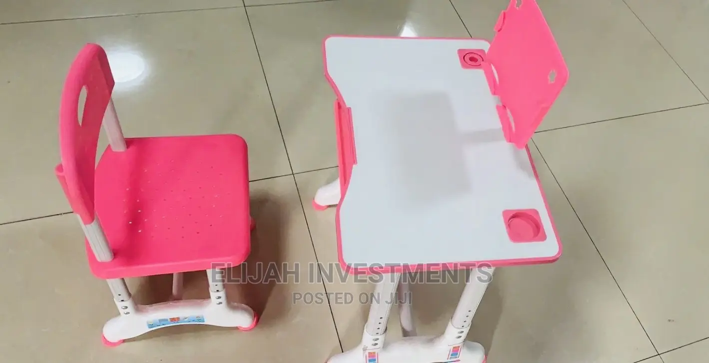 Kids Table and Chair With Tablet Holder