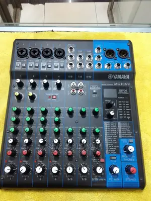 Yamaha MG10XU Mixing Console
