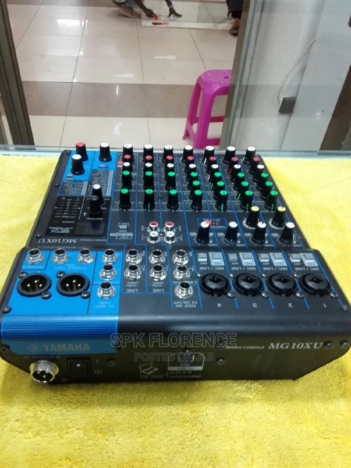 Yamaha MG10XU Mixing Console