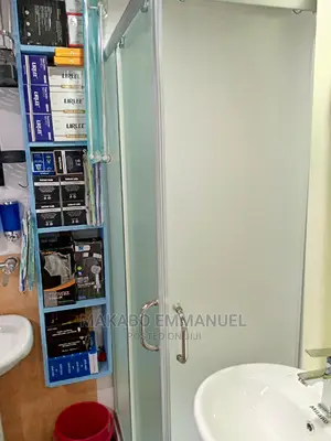 Squared Shower Cabin