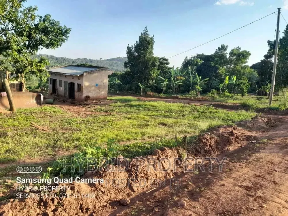 Prime Plots For Sale At Bugwanya~[Half-london]~Hoima Road II