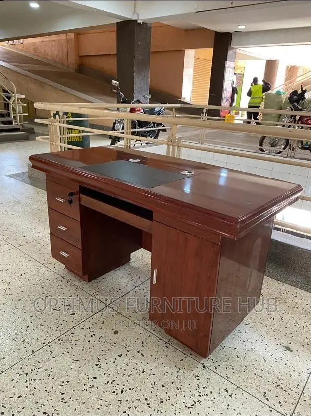 Office Desk (High Quality)