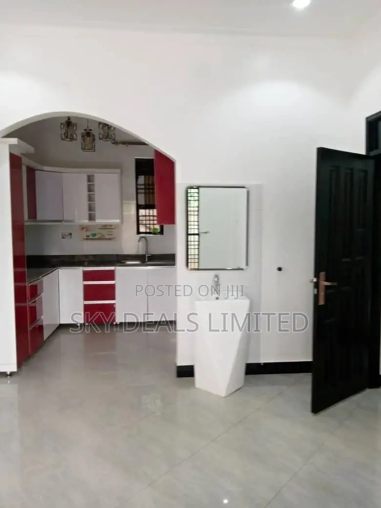 1bdrm Bungalow in Kisaasi, Nakawa for Rent