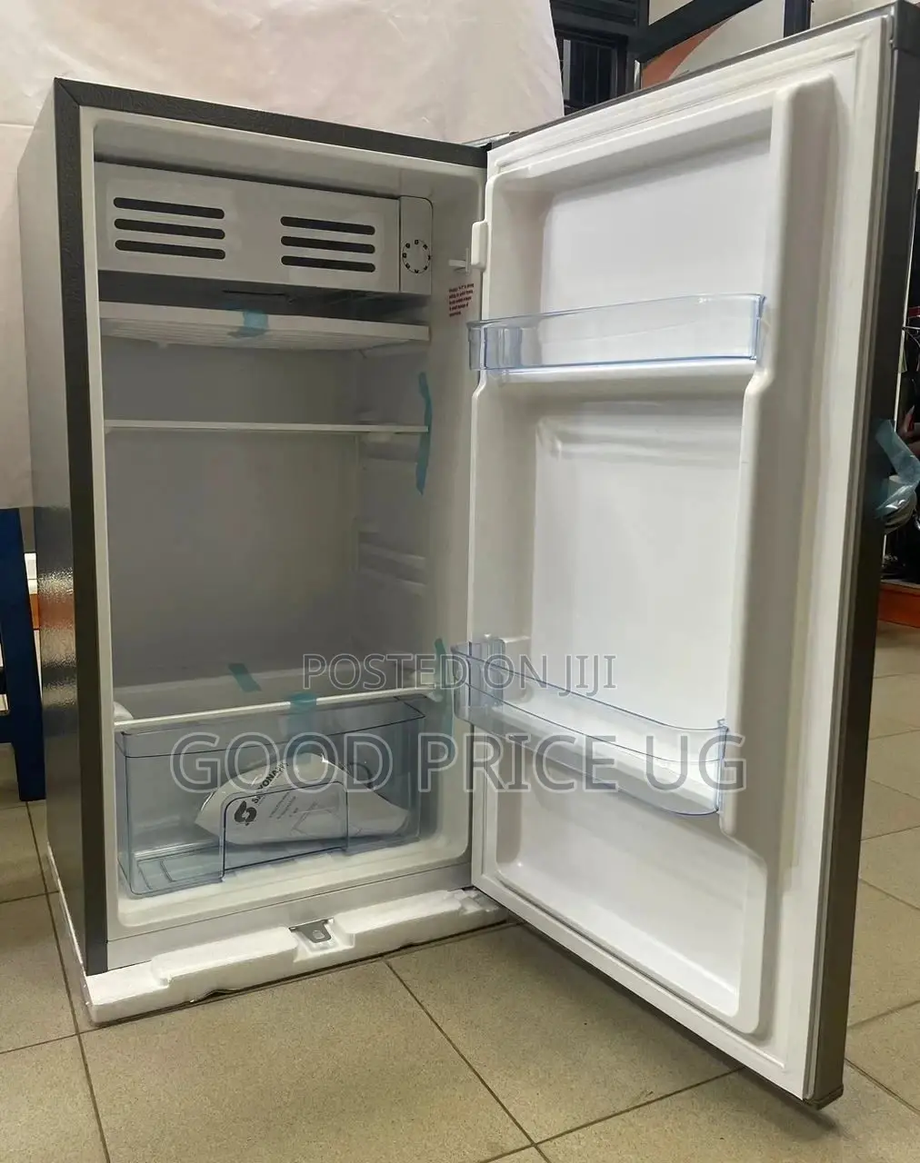 Sayona Fridge
